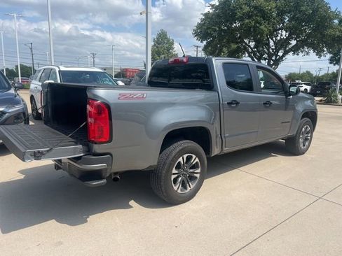 Used 2022 Chevrolet Colorado Z71 RWD image 9