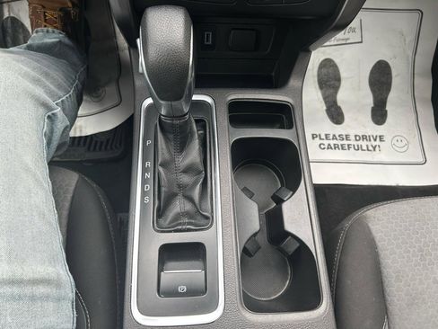 Used 2018 Ford Escape SE image 26