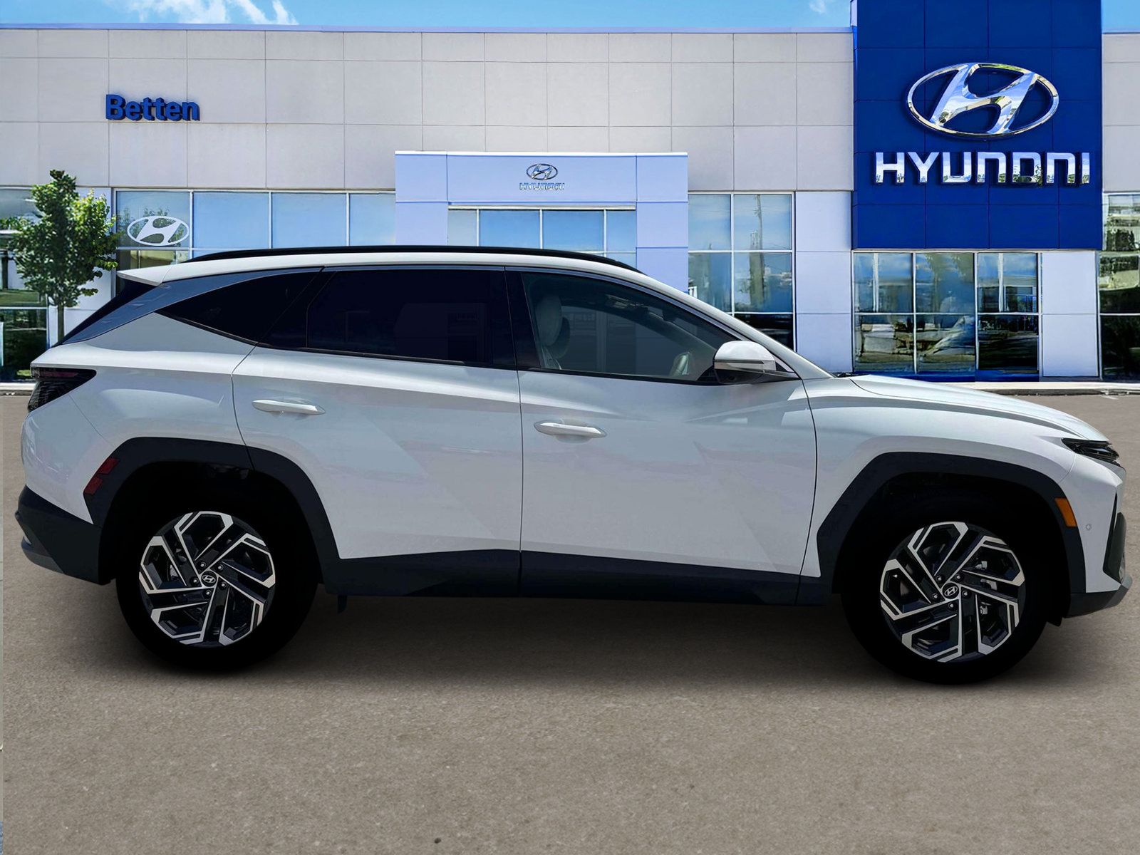New 2026 Hyundai Tucson Limited AWD/4WD image 9