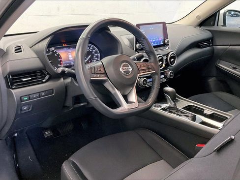 Certified 2021 Nissan Sentra SV image 13