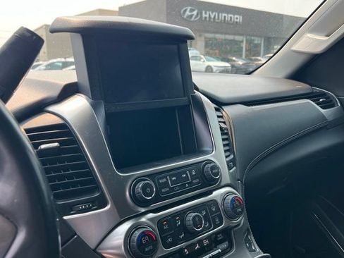 Used 2020 Chevrolet Tahoe Premier AWD/4WD image 22
