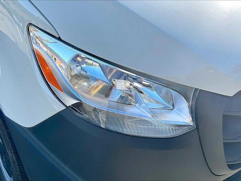 New 2025 Mercedes-Benz Sprinter 2500 image 16