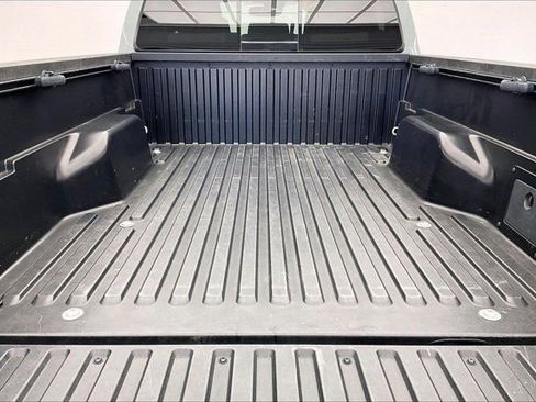 Used 2023 Toyota Tacoma TRD Off-Road w/ Advanced Technology Package image 28