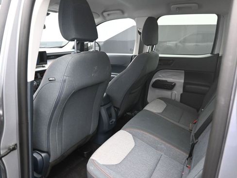 Used 2024 Ford Maverick XLT image 2