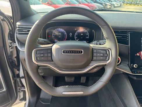 Used 2024 Jeep Wagoneer Series II w/ Flexible Seating Group image 24