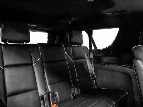 Used 2021 Cadillac Escalade ESV Premium Luxury w/ Driver Assist Tech Package image 24