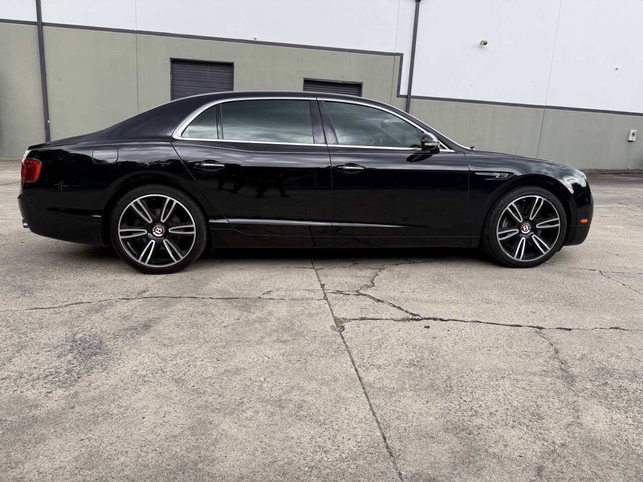 Used 2016 Bentley Flying Spur V8 AWD/4WD image 8