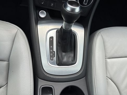 Used 2018 Audi Q3 2.0T Premium image 37