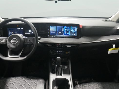 New 2026 Nissan Kicks SV w/ Cold Weather Package image 19