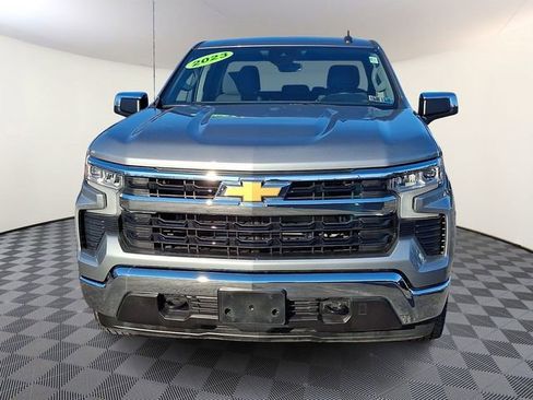 Used 2023 Chevrolet Silverado 1500 LT image 2