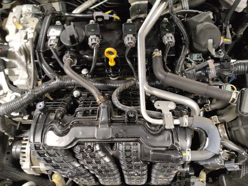 Used 2024 Nissan Altima 2.5 SV image 30