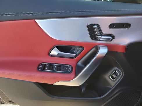 Used 2022 Mercedes-Benz CLA 35 AMG 4MATIC image 18