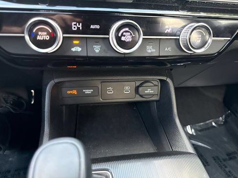 Used 2025 Honda Civic Sport image 26