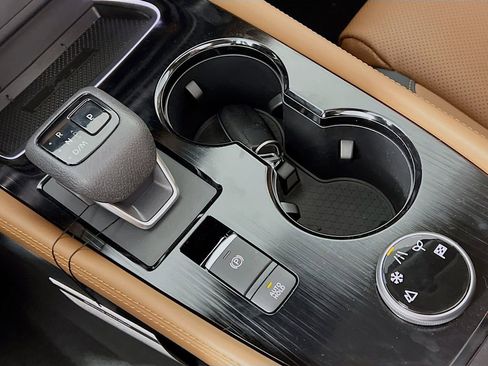 New 2026 Nissan Rogue Platinum image 15