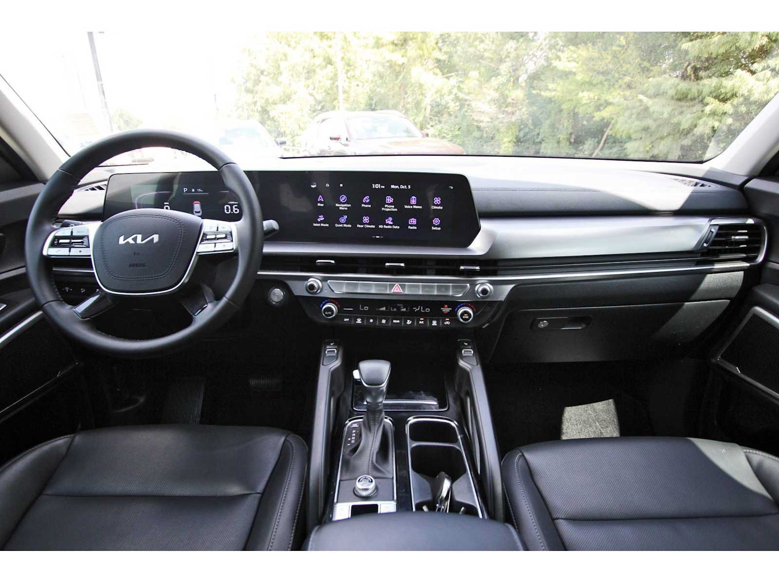 Used 2024 Kia Telluride S FWD image 7