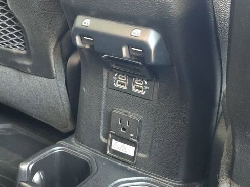 Used 2020 Jeep Gladiator Rubicon image 18