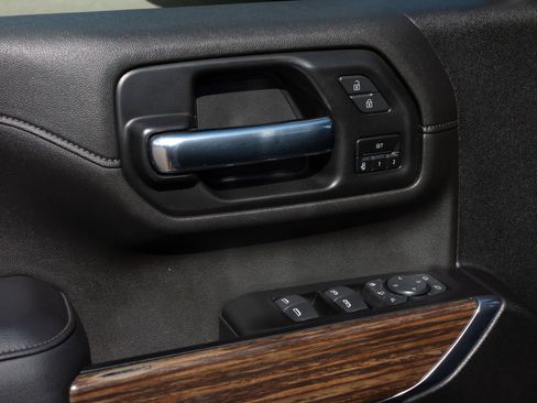 Used 2023 Chevrolet Silverado 3500 High Country w/ Z71 Off-Road Package image 21