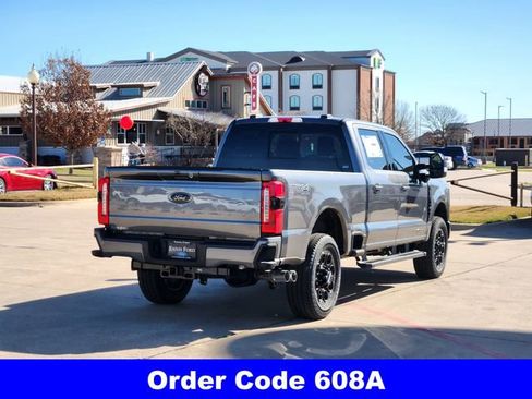 New 2026 Ford F250 Lariat w/ Black Appearance Package image 7