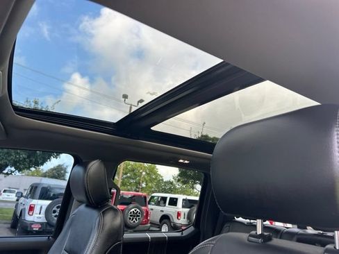Used 2020 Ford F350 Lariat w/ Lariat Ultimate Package AWD/4WD image 23
