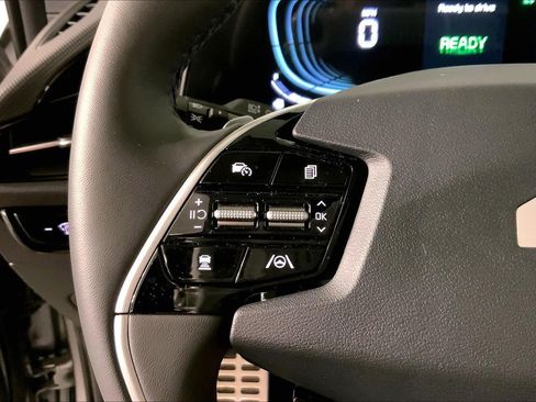 Certified 2025 Kia Niro SX Touring FWD image 18