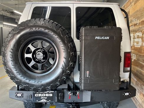 Used 2009 Ford E-350 and Econoline 350 XL image 28