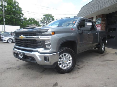 Used 2024 Chevrolet Silverado 2500 LT w/ All Star Edition AWD/4WD image 34