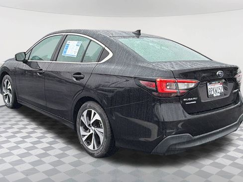 Used 2020 Subaru Legacy Premium image 7