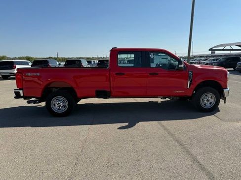 New 2026 Ford F350 XL w/ XL Chrome Package image 9