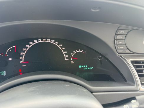 Used 2004 Chrysler Pacifica 2WD image 31