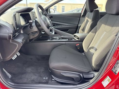 New 2026 Hyundai Elantra Sport image 9