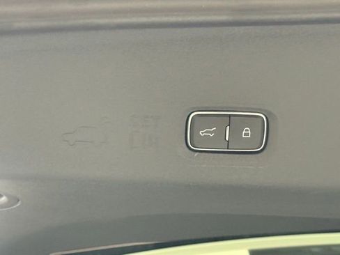 New 2025 Ford Expedition Max Platinum w/ Driver's Package image 37