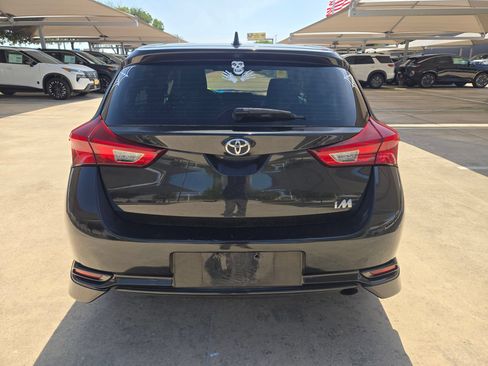 Used 2017 Toyota Corolla iM FWD image 4