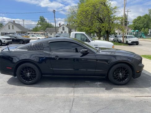 Used 2014 Ford Mustang Coupe w/ Equipment Group 102A RWD image 3