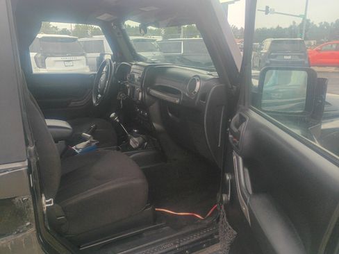 Used 2015 Jeep Wrangler Sport AWD/4WD image 11