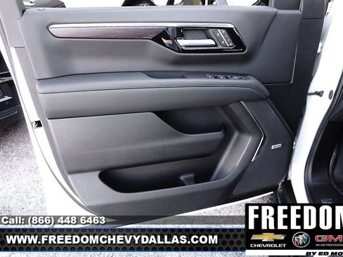 New 2026 Chevrolet Suburban LT w/ Comfort Package image 39