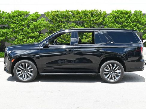 Used 2023 Cadillac Escalade Sport AWD/4WD image 5