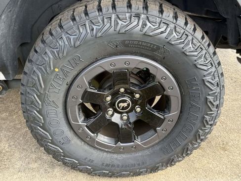 Used 2022 Ford Bronco Badlands AWD/4WD image 18
