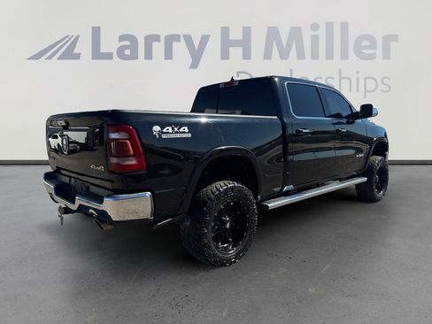 Used 2019 RAM 1500 Laramie AWD/4WD image 5