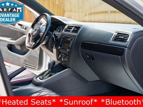 Used 2014 Volkswagen Jetta GLI FWD image 18
