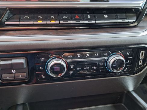 Used 2022 GMC Sierra 1500 SLT w/ SLT Premium Plus Package image 24