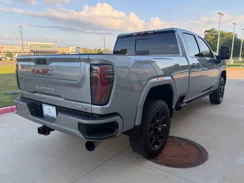 Used 2026 GMC Sierra 2500 AT4 w/ AT4 Premium Plus Package AWD/4WD image 5