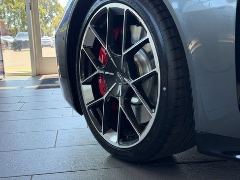 New 2026 Audi RS e-tron GT performance AWD/4WD image 10