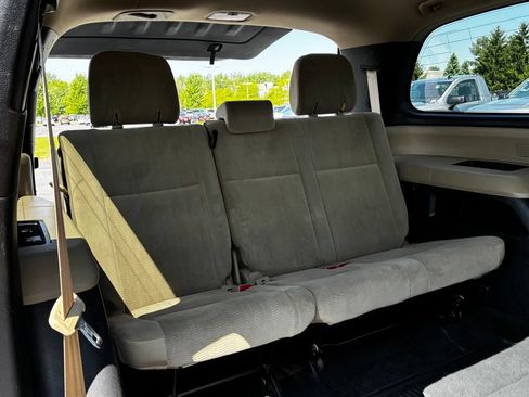Used 2017 Toyota Sequoia SR5 AWD/4WD image 41