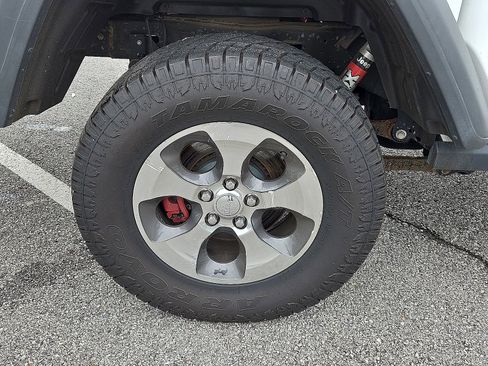 Used 2020 Jeep Gladiator Rubicon image 7