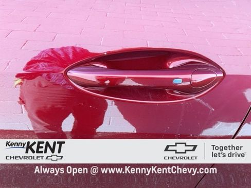 Certified 2024 Chevrolet Trax ACTIV image 17