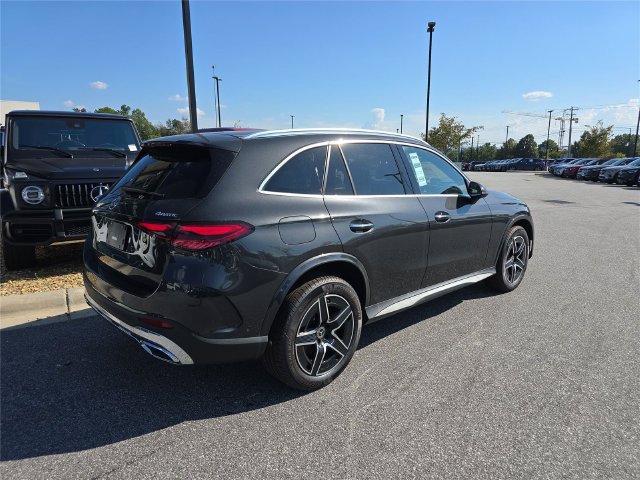 New 2026 Mercedes-Benz GLC 300 4MATIC image 3