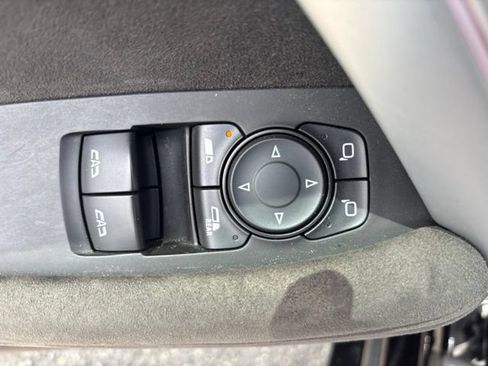 Used 2018 Chevrolet Camaro ZL1 RWD image 11