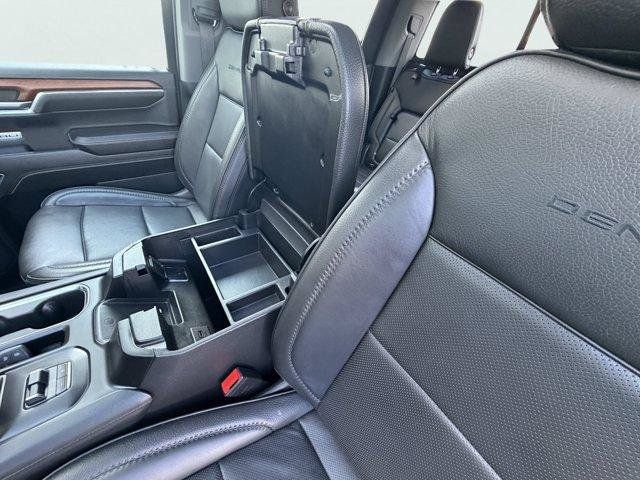Used 2023 GMC Sierra 1500 Denali w/ Denali Reserve Package AWD/4WD image 32