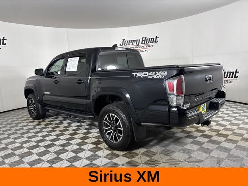Used 2020 Toyota Tacoma TRD Sport w/ Technology Package AWD/4WD image 8
