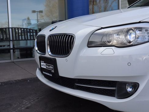 Used 2013 BMW 535i xDrive xDrive image 27